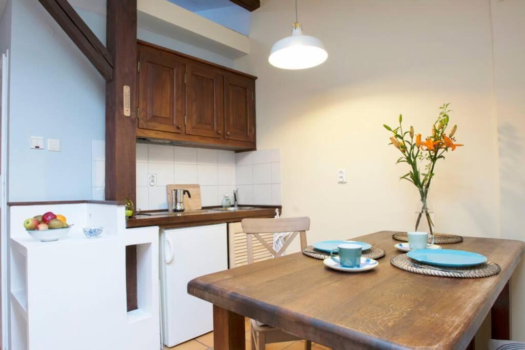 Bright Loft In Amazing Location Apartman Krakkó Kültér fotó
