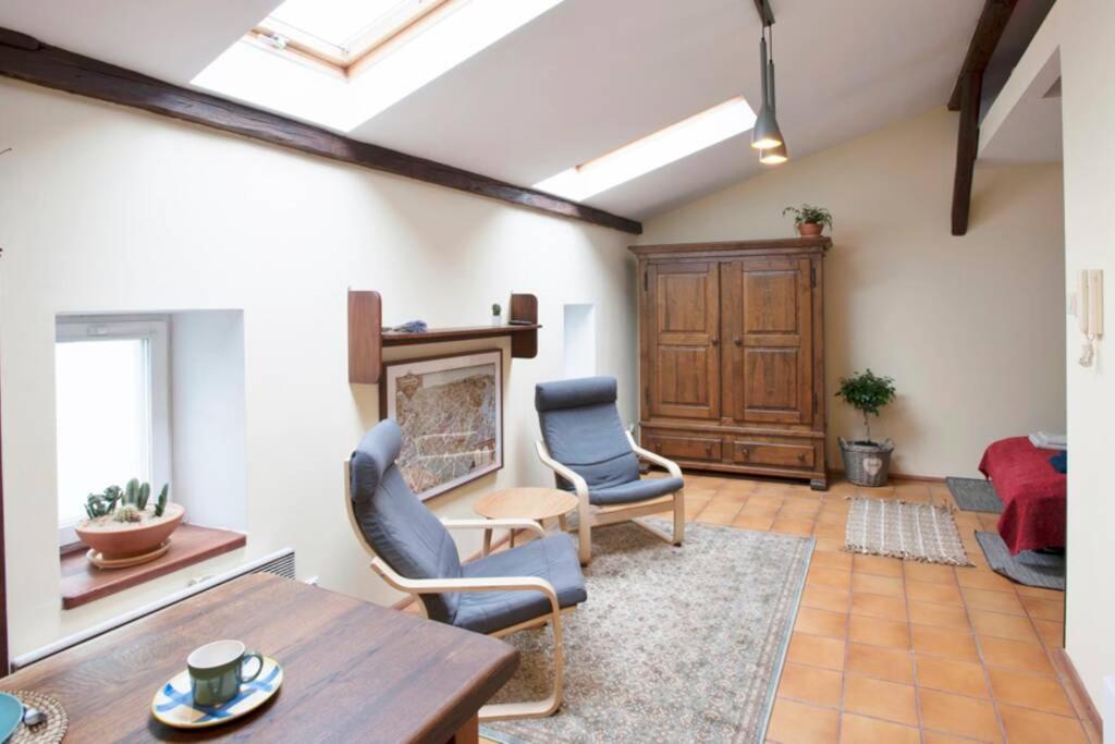 Bright Loft In Amazing Location Apartman Krakkó Kültér fotó